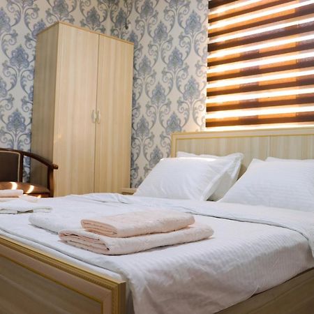 Hotel Jasmina Samarkand Bagian luar foto