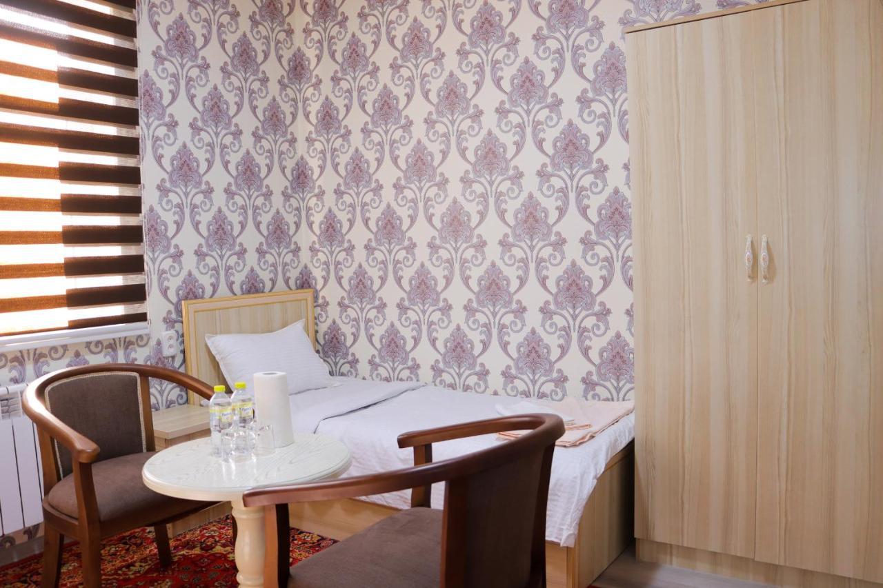 Hotel Jasmina Samarkand Bagian luar foto