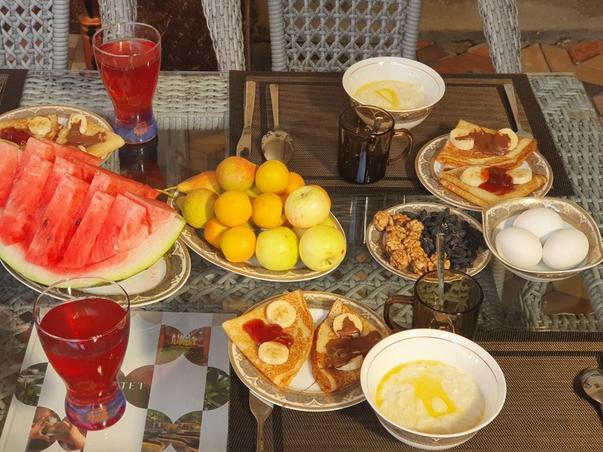 Hotel Jasmina Samarkand Bagian luar foto